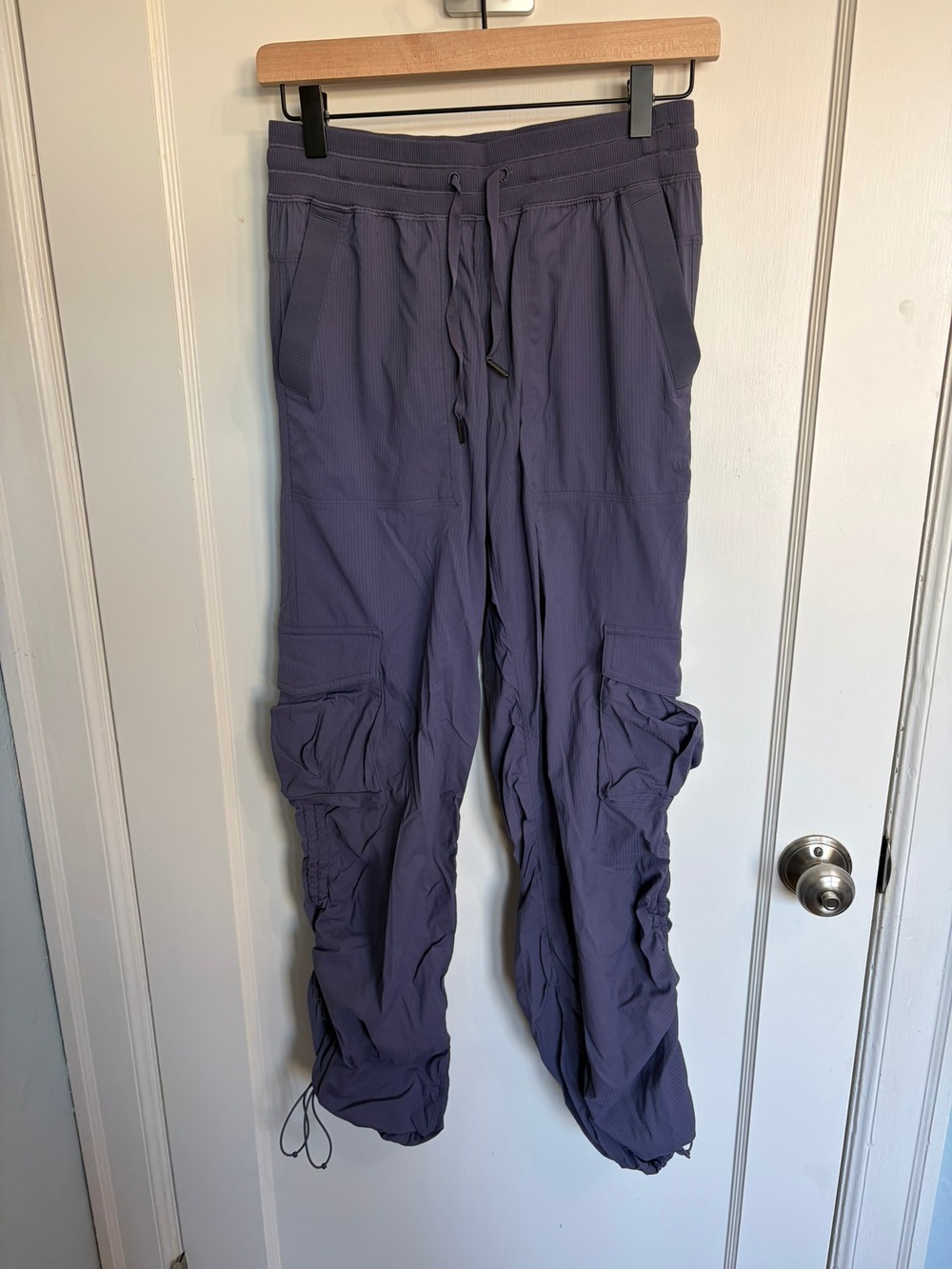 lululemon Dance Studio Relaxed-Fit Mid-Rise Cargo Pant XS Purple Swift Jogger